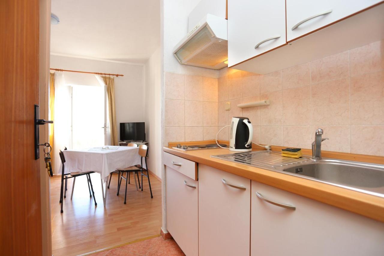Apartment Igrane 311B Exterior foto